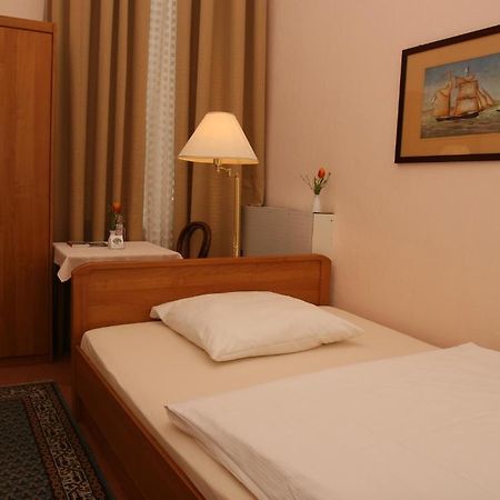 Hotel Pension Fasanenhaus 베를린 외부 사진