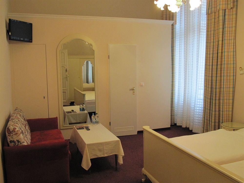 Hotel Pension Fasanenhaus 베를린 외부 사진