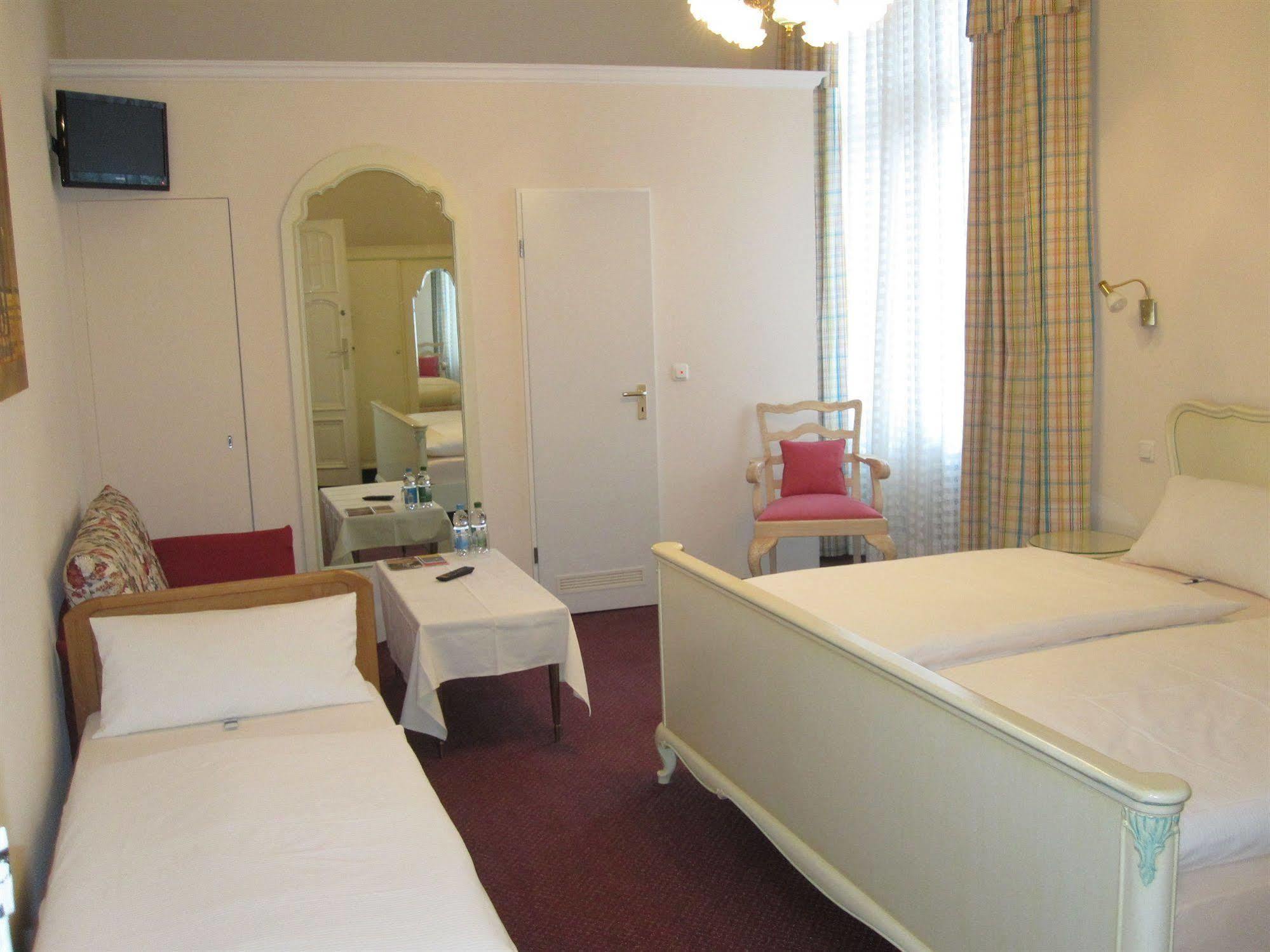 Hotel Pension Fasanenhaus 베를린 외부 사진