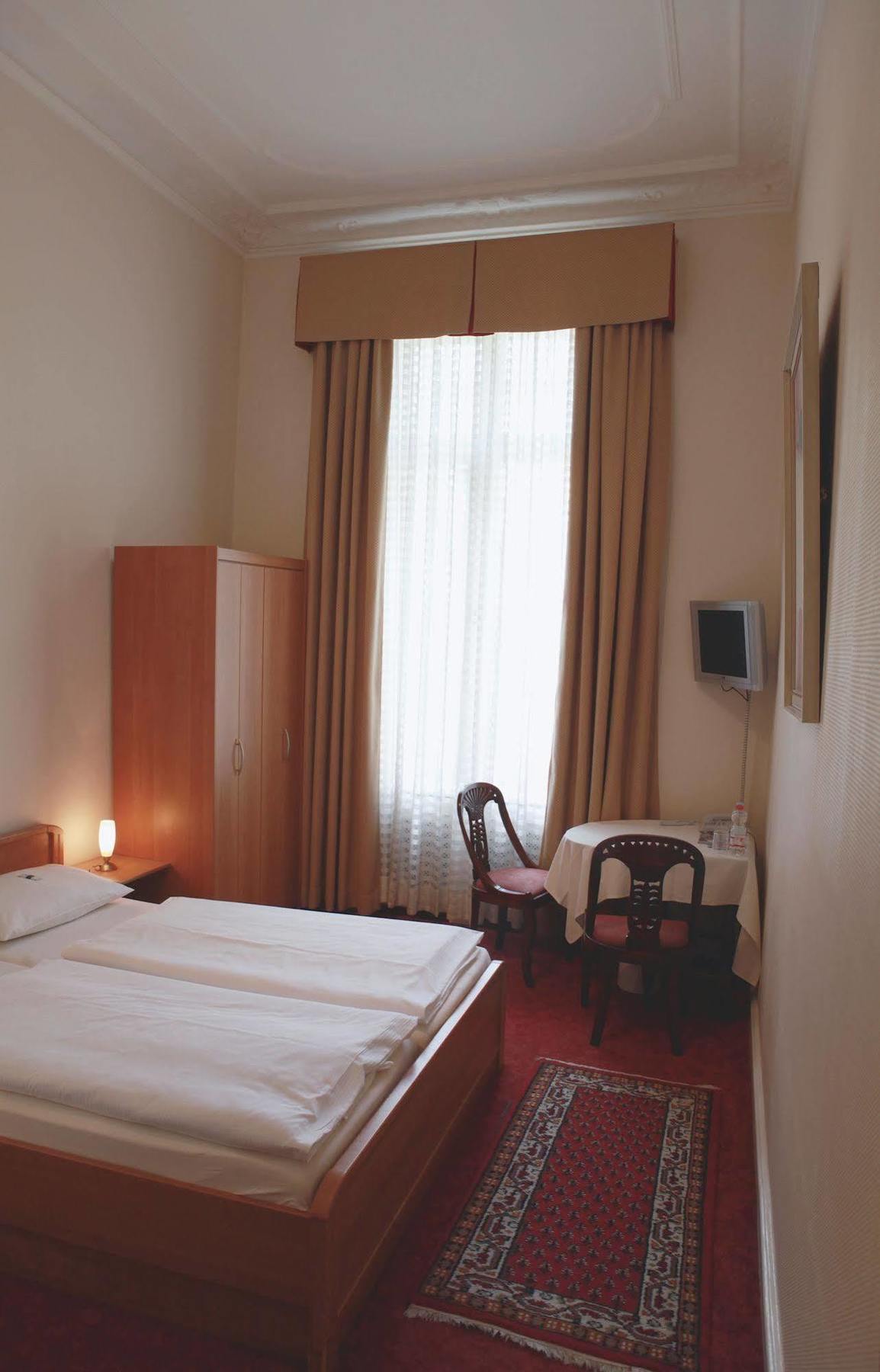 Hotel Pension Fasanenhaus 베를린 외부 사진